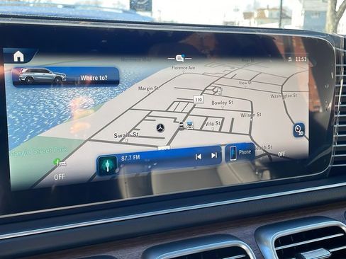 Certified 2025 Mercedes-Benz GLS 450 4MATIC image 16