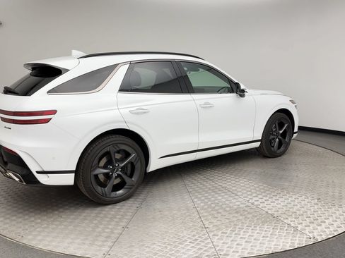 Certified 2026 Genesis GV70 3.5T Sport Prestige AWD/4WD image 2