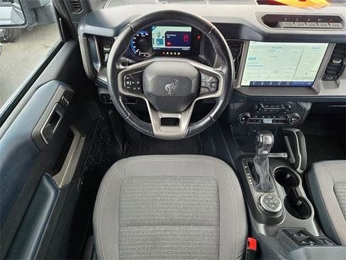 Certified 2023 Ford Bronco Outer Banks w/ Sasquatch Package image 8