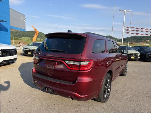 Used 2023 Dodge Durango R/T AWD/4WD image 4