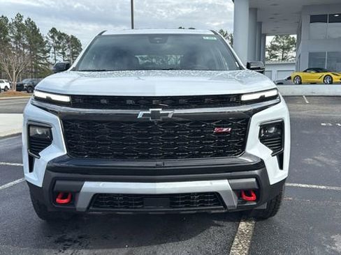 New 2026 Chevrolet Traverse Z71 w/ Driver Confidence Package image 2