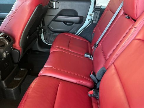 Used 2024 Jeep Wrangler Unlimited Rubicon 392 image 5