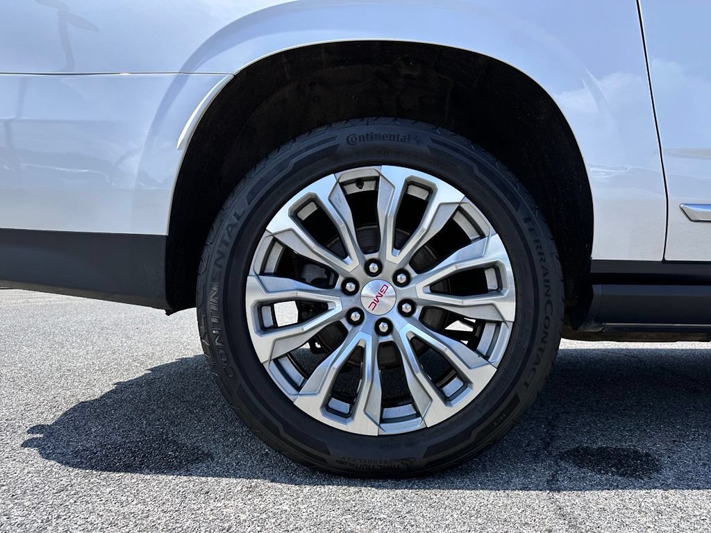 Certified 2021 GMC Yukon XL Denali w/ Denali Ultimate Package AWD/4WD image 49
