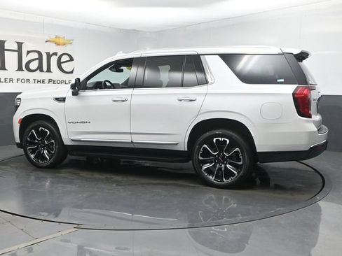 Used 2023 GMC Yukon SLT w/ SLT Luxury Package AWD/4WD image 58
