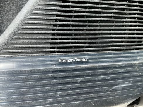 New 2026 Subaru Outback Limited XT w/ Premium/Limited Plus Package image 11