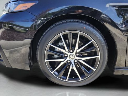 Used 2022 Toyota Camry SE FWD image 36
