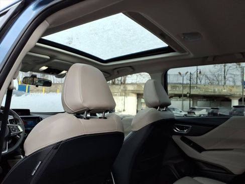 Used 2020 Subaru Forester Limited image 12