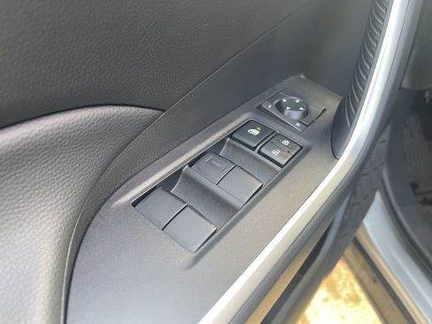 Used 2025 Toyota RAV4 LE image 16