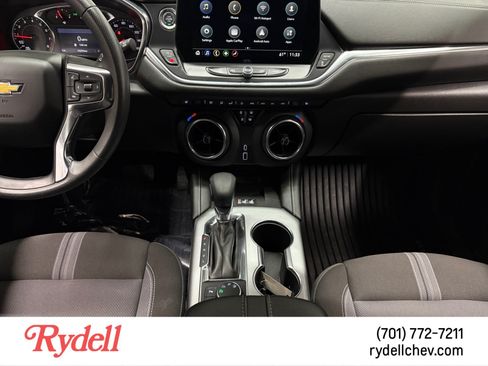 Used 2025 Chevrolet Blazer LT w/ Convenience Package AWD/4WD image 15