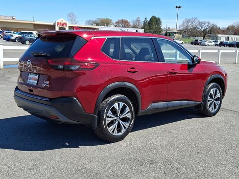 Used 2021 Nissan Rogue SV AWD/4WD image 6