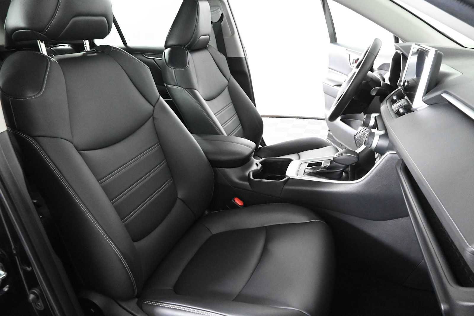 Used 2023 Toyota RAV4 XLE Premium AWD/4WD image 12