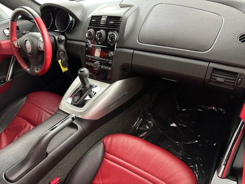 Used 2007 Saturn Sky Base w/ Premium Trim Pkg image 30