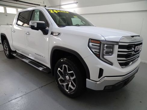 Certified 2024 GMC Sierra 1500 SLT w/ SLT Premium Package AWD/4WD image 28
