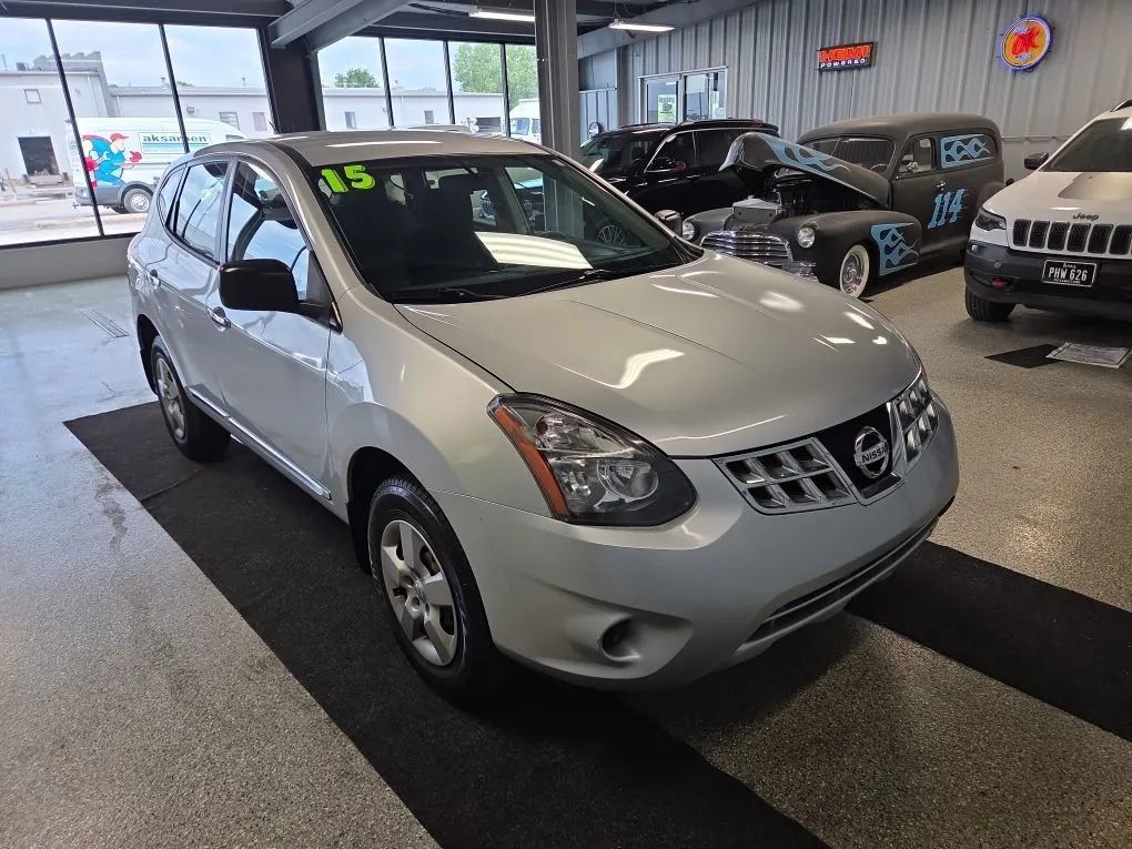 Used 2015 Nissan Rogue S FWD image 3