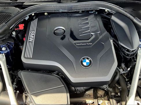 Used 2021 BMW 530i w/ Premium Package RWD image 29