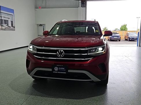 Certified 2023 Volkswagen Atlas SE w/ Panoramic Sunroof Package FWD image 3