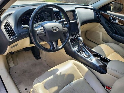 Used 2016 INFINITI Q50 3.0t Premium w/ Driver Assistance Package RWD image 14