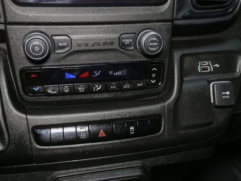 Used 2025 RAM ProMaster 3500 w/ Convenience Group FWD image 24