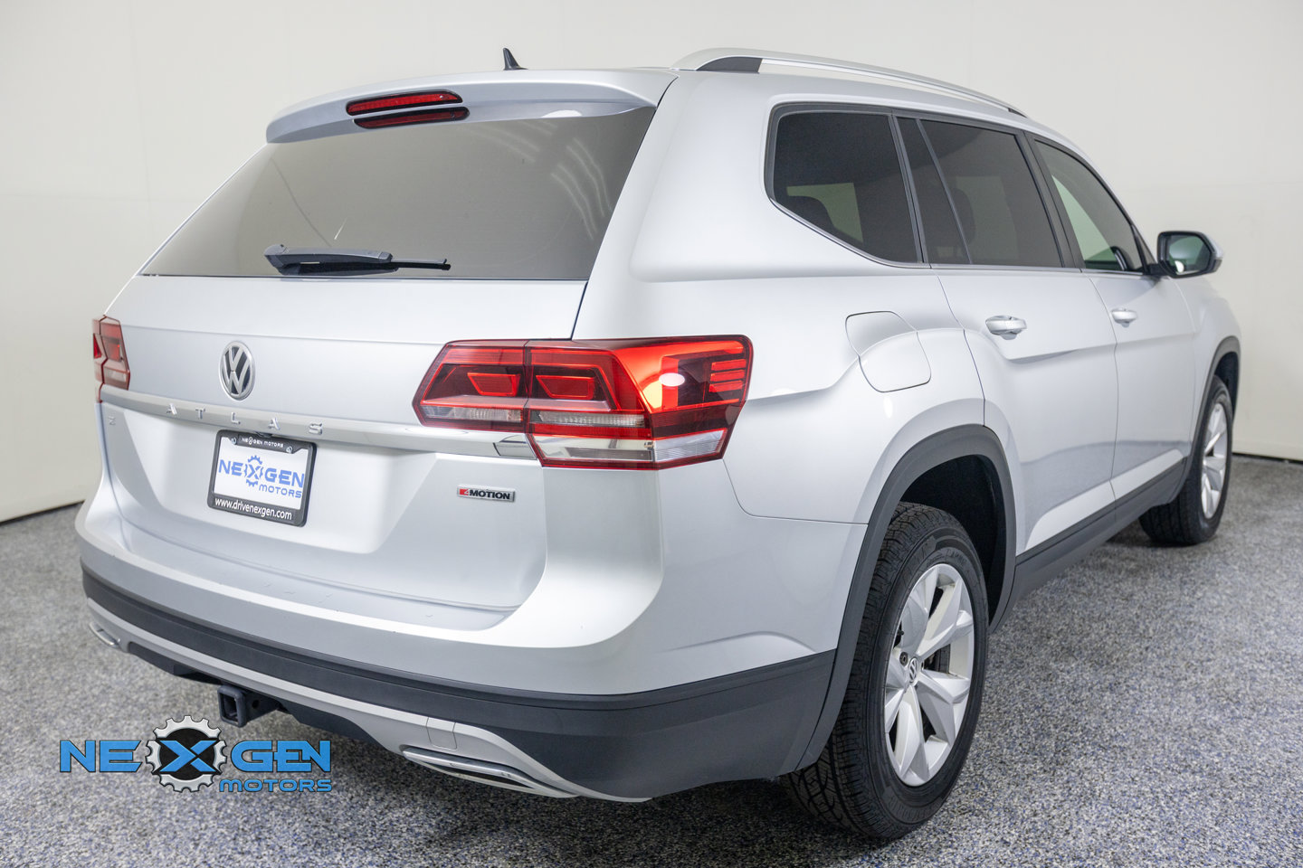Used 2019 Volkswagen Atlas SE w/ Towing Package AWD/4WD image 8