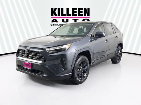 Used 2023 Toyota RAV4 LE FWD image 3