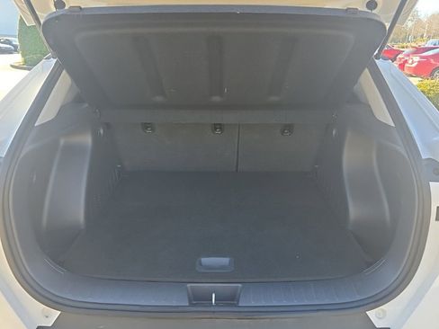 Used 2025 Hyundai Kona SEL image 12
