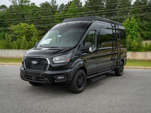 New 2026 Ford Transit 250 148 Medium Roof Extended AWD image 9