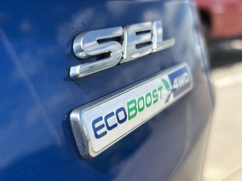 Used 2019 Ford Escape SEL AWD/4WD image 9