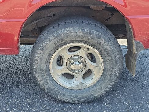 Used 2000 Ford Ranger XL AWD/4WD image 36