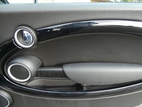 Used 2012 MINI Cooper Coupe image 33