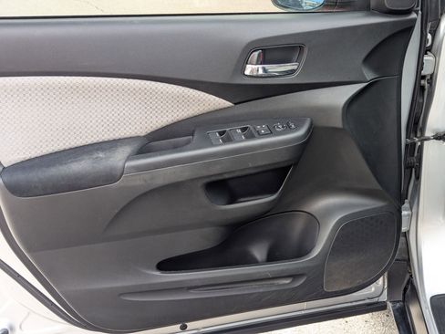Used 2015 Honda CR-V EX image 11