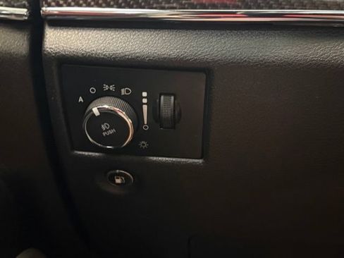Used 2018 Jeep Grand Cherokee SRT AWD/4WD image 14