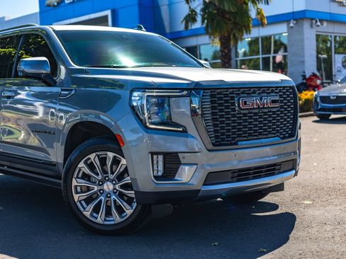 Used 2024 GMC Yukon Denali w/ Max Trailering Package AWD/4WD image 3