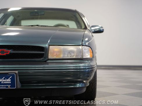 Used 1995 Chevrolet Impala SS image 20