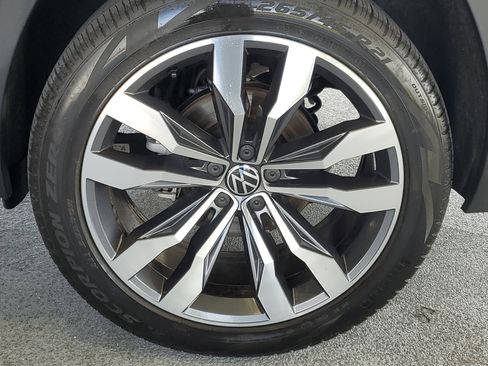 Used 2023 Volkswagen Atlas SEL Premium AWD/4WD image 7