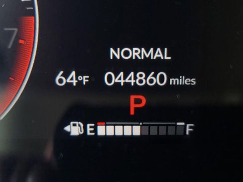 Used 2024 Honda HR-V EX-L image 25