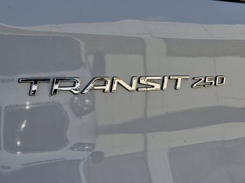 Used 2024 Ford Transit 250 Low Roof w/ Exterior Upgrade Package image 29