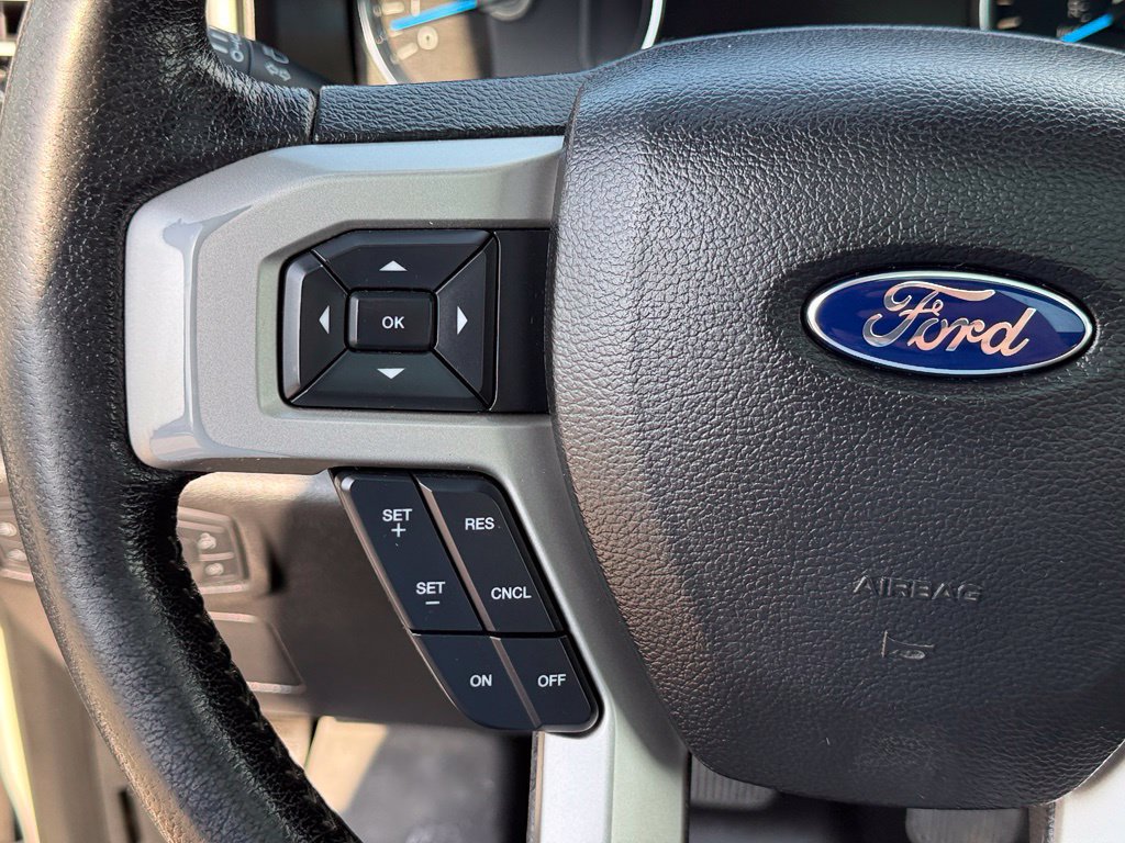 Used 2016 Ford F150 Lariat w/ Equipment Group 502A Luxury AWD/4WD image 17