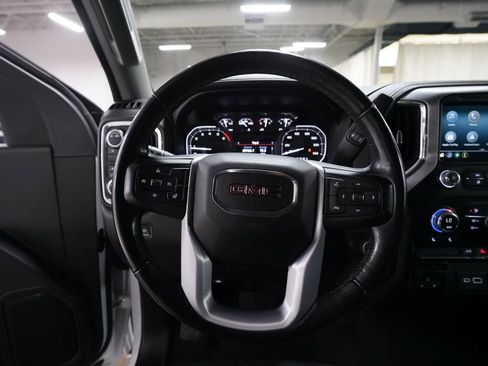 Used 2022 GMC Sierra 2500 SLE w/ SLE Value Package; AWD/4WD image 4