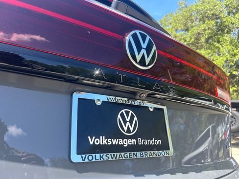 New 2026 Volkswagen Atlas Cross Sport SEL R-Line AWD/4WD image 48