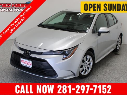 Used 2026 Toyota Corolla LE FWD image 1