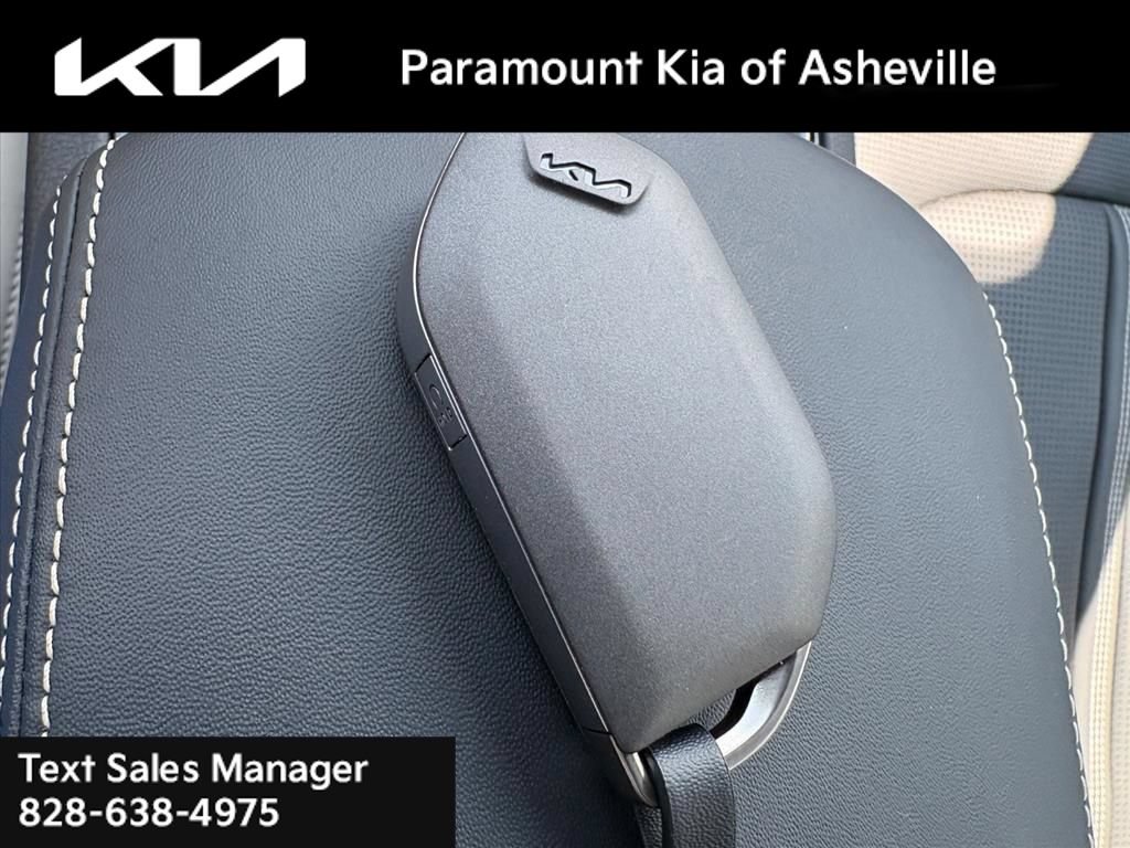 Certified 2025 Kia K5 GT-Line w/ GT-Line Premium Package AWD/4WD image 28