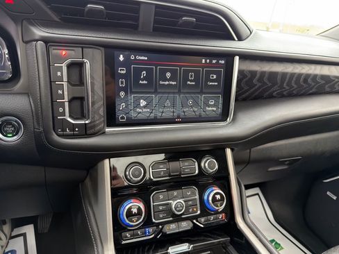 Used 2023 GMC Yukon XL Denali w/ Denali Reserve Package image 44