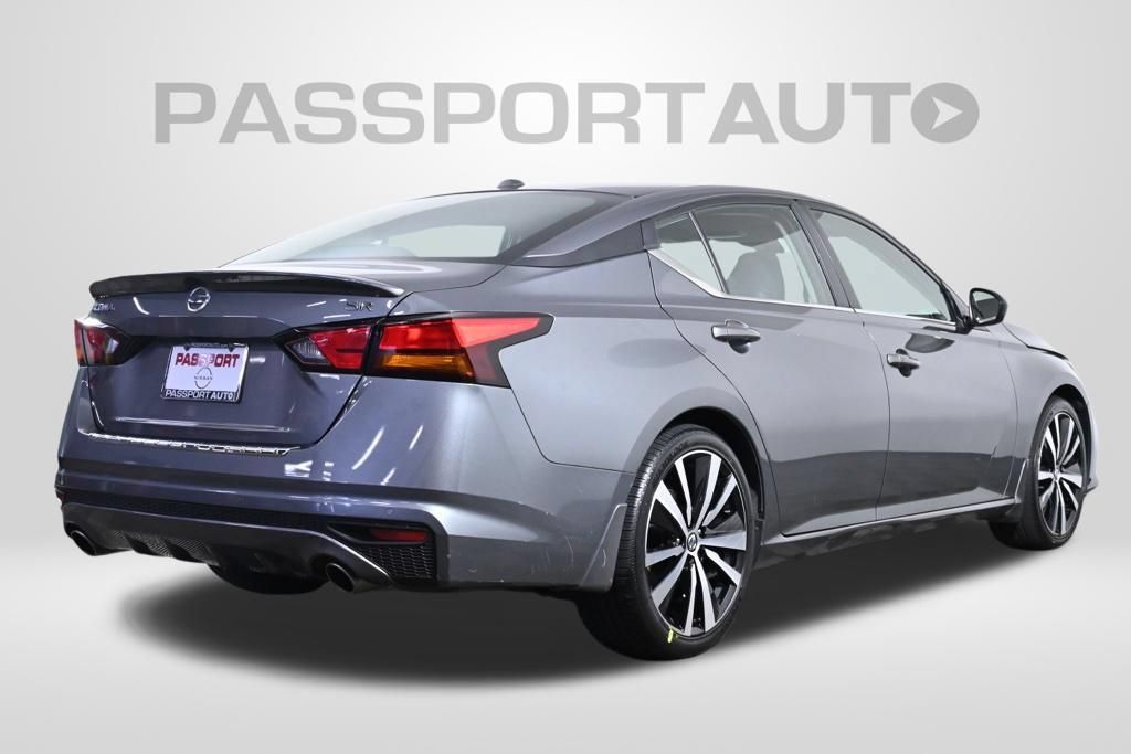 Certified 2022 Nissan Altima 2.5 SR FWD image 8
