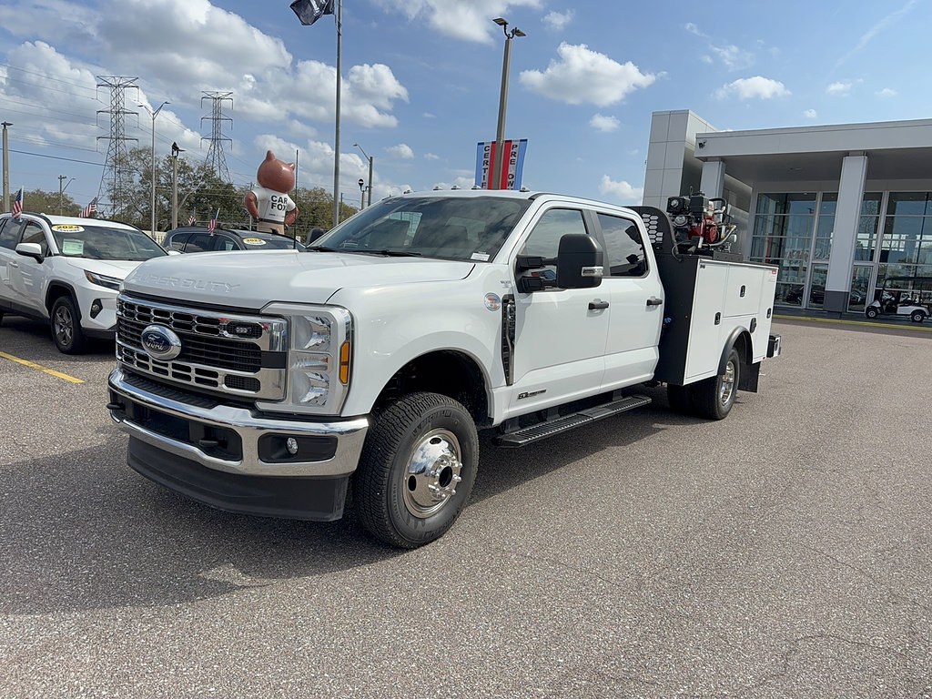 New 2026 Ford F350 XL w/ XL Chrome Package AWD/4WD image 2