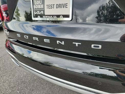 Certified 2022 Kia Sorento SX AWD/4WD image 14