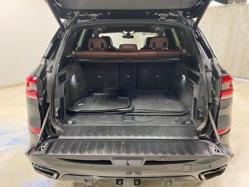 Certified 2023 BMW X5 M50i w/ Executive Package image 32