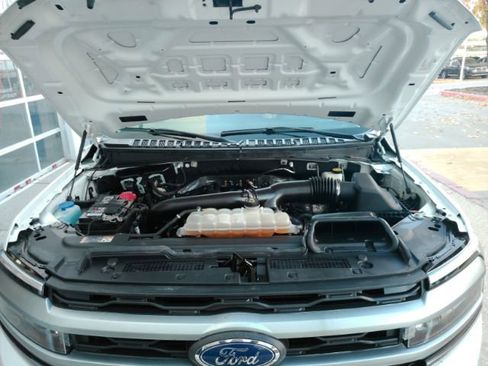 Used 2024 Ford Expedition Max XLT image 51