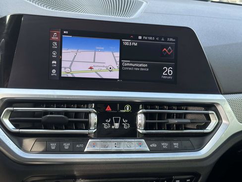 Used 2023 BMW 430i Convertible w/ M Sport Package RWD image 19