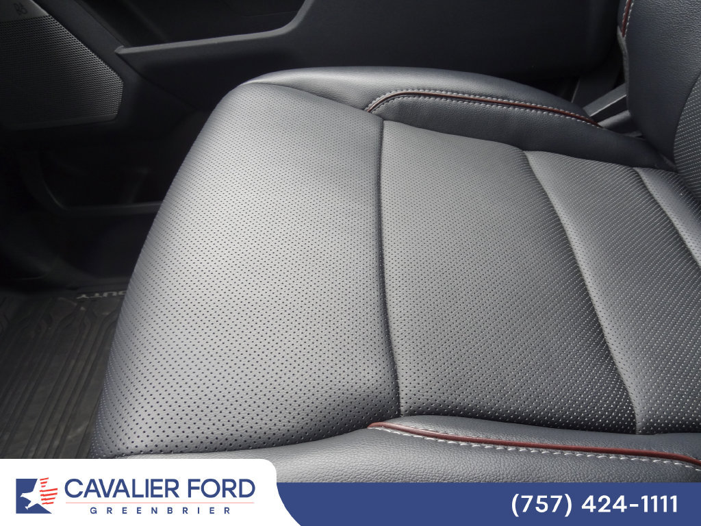 Certified 2024 Ford F350 Lariat w/ Lariat Ultimate Package AWD/4WD image 38