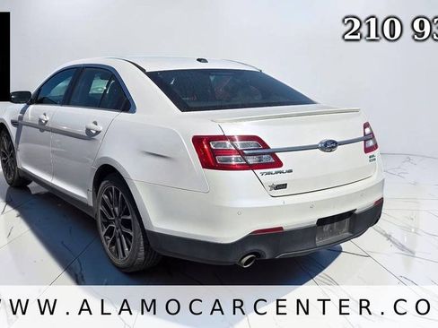 Used 2018 Ford Taurus SEL w/ Equipment Group 201A AWD/4WD image 3